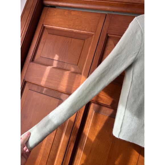 NWT Madewell Women's Cashmere Button-Front Cardigan Sweater Pale Green Size XXS - Picture 5 of 10